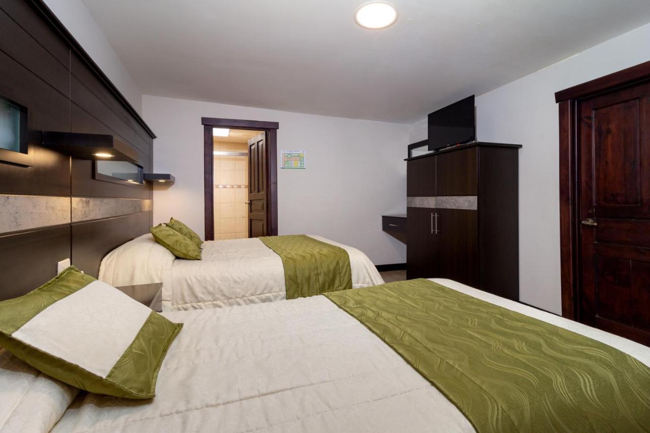 Hotel Majestic 2 By Hhg Cuenca Exteriér fotografie